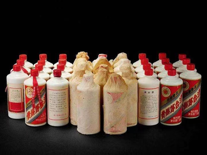 和庆镇老酒回收上门哪里回收(附近上门回收茅台酒）?